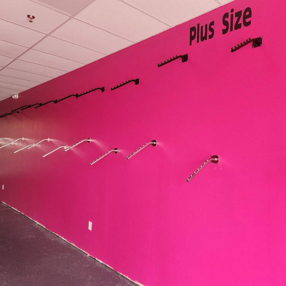 Wall Mount Clothing Rack